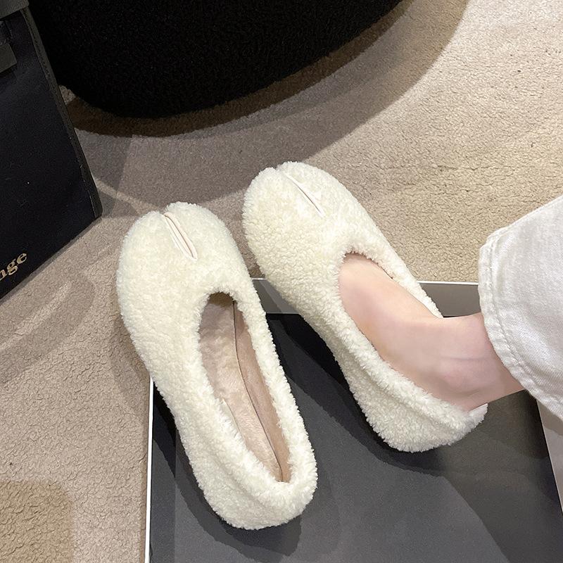 Internet Celebrity Mao Mao Shoes Women Wear In Autumn and Winter 2025 New Flat-bottomed One-pedal Cotton Ladyshoes Fashion Soft-soled Doudou Shoes