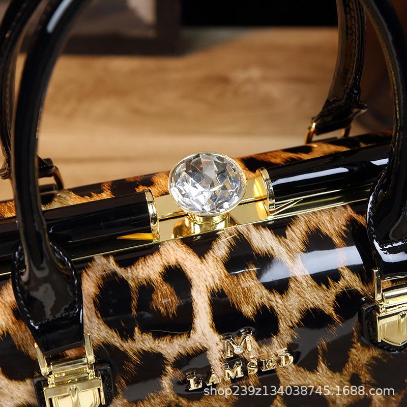 Large Capacity Women's Bag High-end Shaped Bag Handbag Leopard Print Women's Bag In Stock Wholesale Factory Direct Sale Crossbody