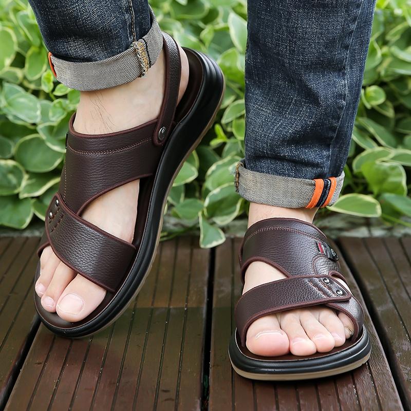 Herren Braune Flache Hausschuhe Sommer Outdoor Breite Zehenpartie Wandersandalen Retro Schwarzes Leder Offene Zehenpartie Strandschuhe Übergröße