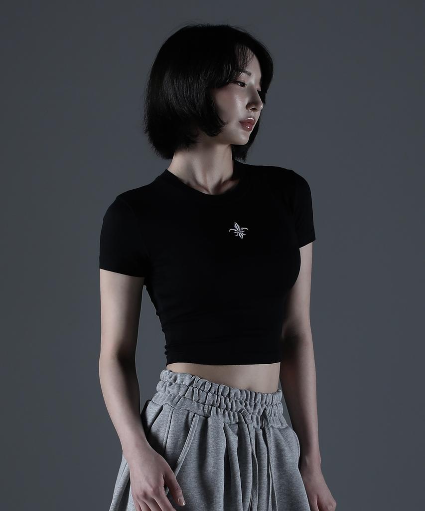 CARMID (W) Noble Crop Short Sleeve [Black]