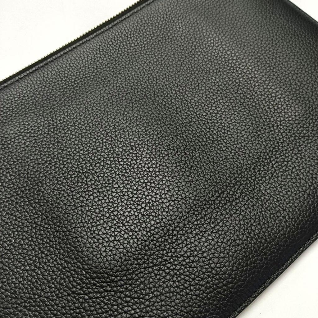 [Pre-Owned] Cd Icon Logo Zip A5 Grain Leather Wallet Clutch - Excellent #WL1RC1