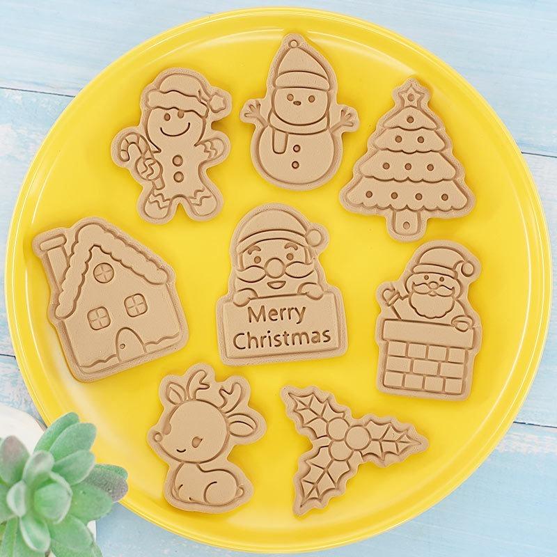 Christmas Cookie Cutter 3D Cartoon Press Fondant Baking Mold Durable Kitchen Tool Holiday Party Supplies Christmas Baking Tools