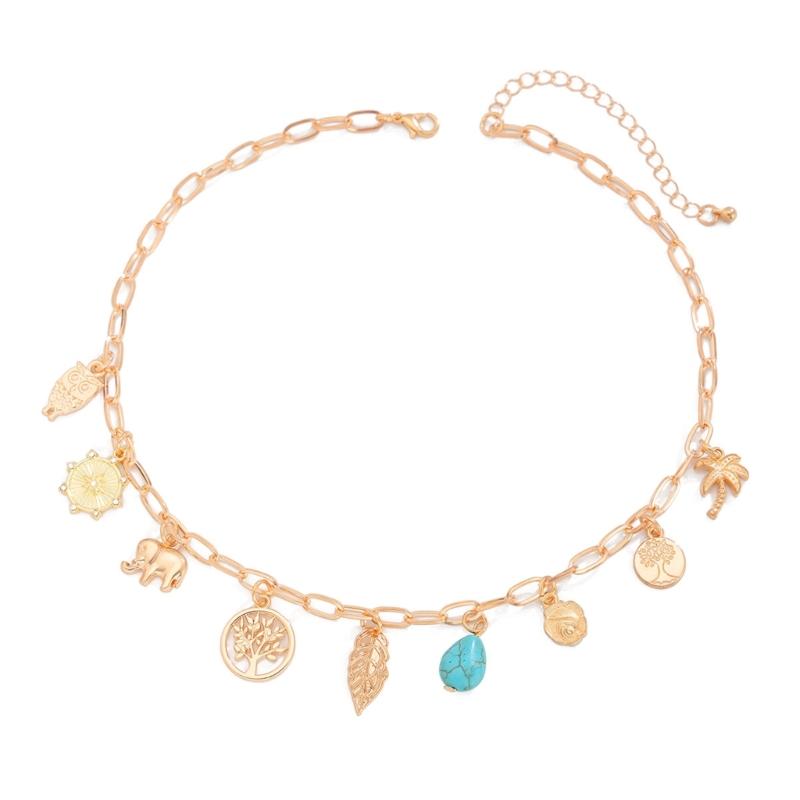 Stylish Gold Crosses Necklace for Women with Seashells Charm Decoration for Beach and Summer Fashion Statement Pieces