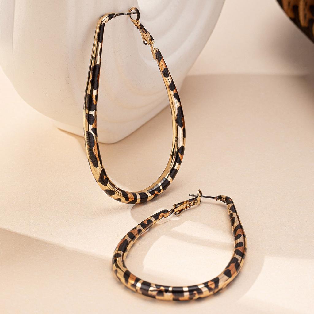 Fashionable And Exaggerated Retro Earrings With Geometric Circle Earrings