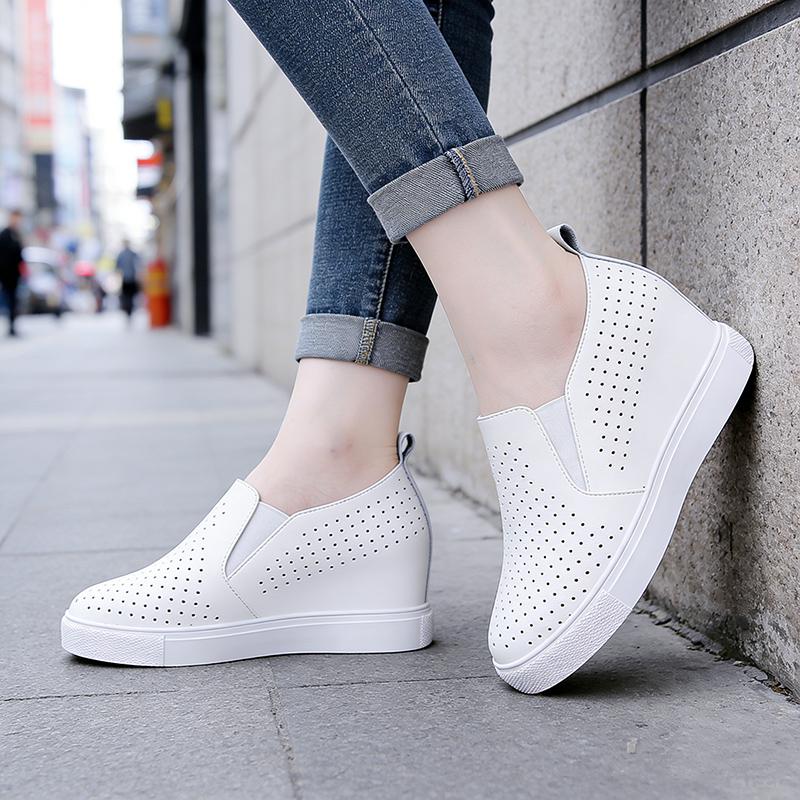 Элегантные туфли-клинья для офисной леди на плоской платформе повседневные из натуральной кожи белые весна-лето каблук-клин 6 см 38 белый 3400₽