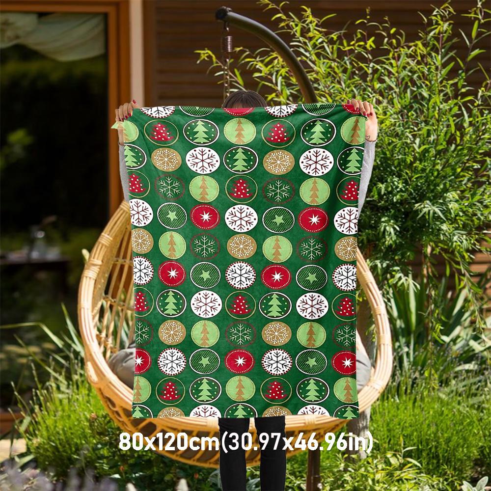 

1PC Christmas tree SnowflakeOutdoor Flannel Blanket - Soft Plush Decor for Picnics, camping, Bedroom, Playroom, Office, or Lunch Break 1367A 80x120cm(31x47inch)