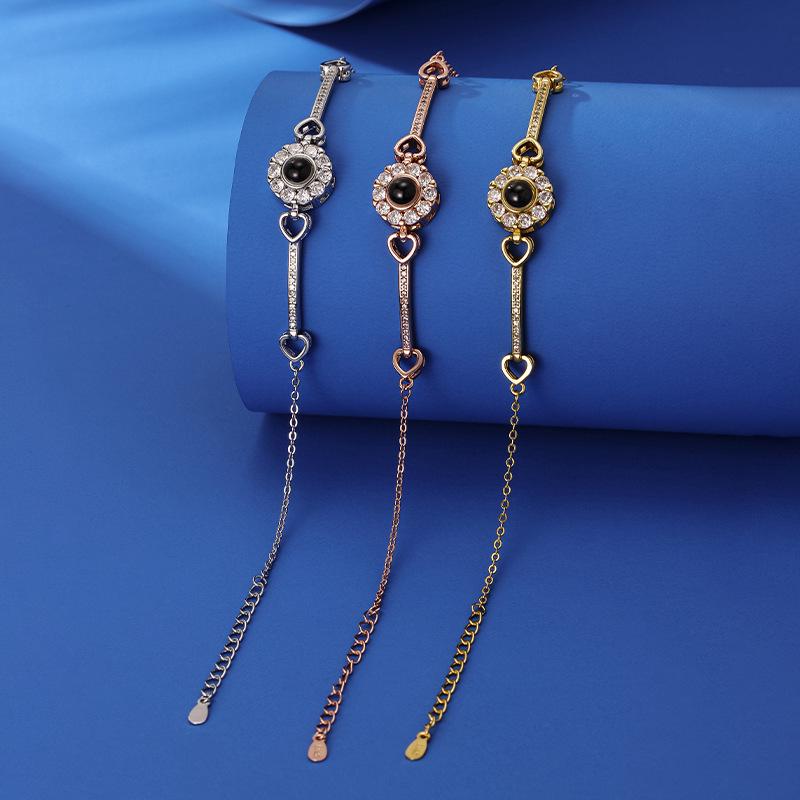 100 Languages 'I Love You' Projection Bracelet - Customizable with Color Picture, Perfect Christmas Gift.