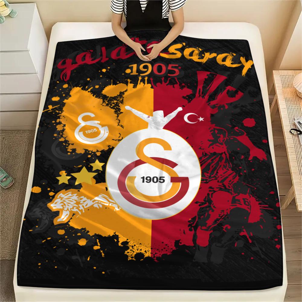 

1pc Galatasaray Print Flannel Blanket, High quality Comfortable for All Seasons, Home Decor, Warmth and Comfort, Perfect for Christmas Gifts56 80cm x 120cm
