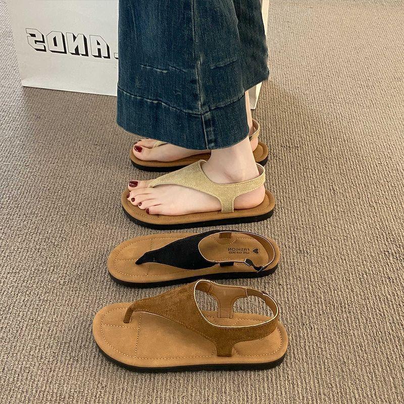 With skirt one-word strap Roman shoes toe beach shoes 2025 summer new beautiful herringbone sandals women's outer wear