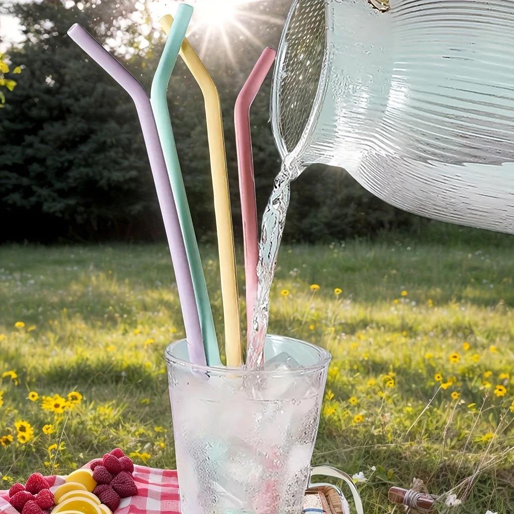 Portable Reusable Food-Grade Silicone Straw - Dishwasher Safe & Heat Resistant