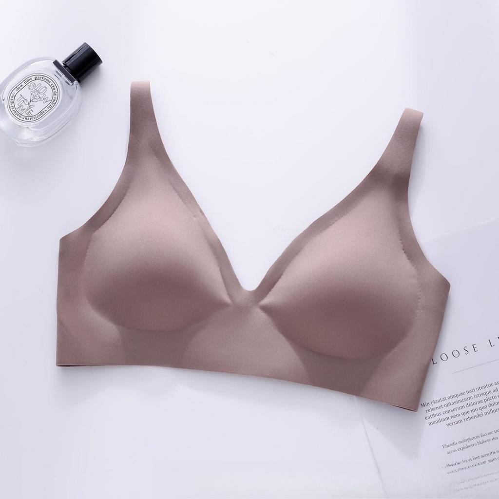 Dámská, Podpůrná podprsenka s měkkou výztuží, Vyjímatelné vycpávky, Vysoká elasticita, Zadní díl ve tvaru U, Zvednutí poprsí, Prodyšná síťovina, Pohodlná, Pro běžné nošení, Bez kostic