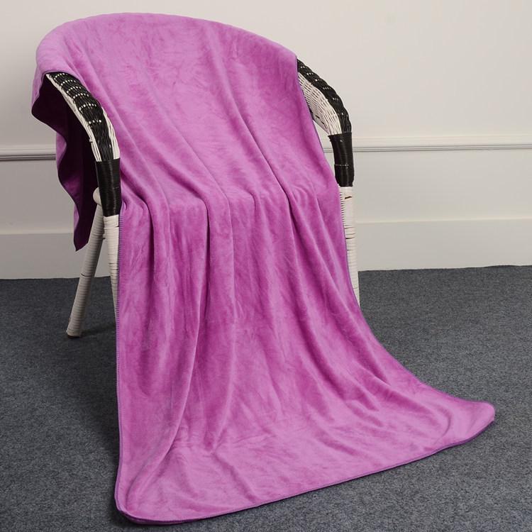 Absorbent Large Bath Towel for Adults, Ideal for Beauty Salons, Bed Making, Swimming, and Beach - 70*140 Cm