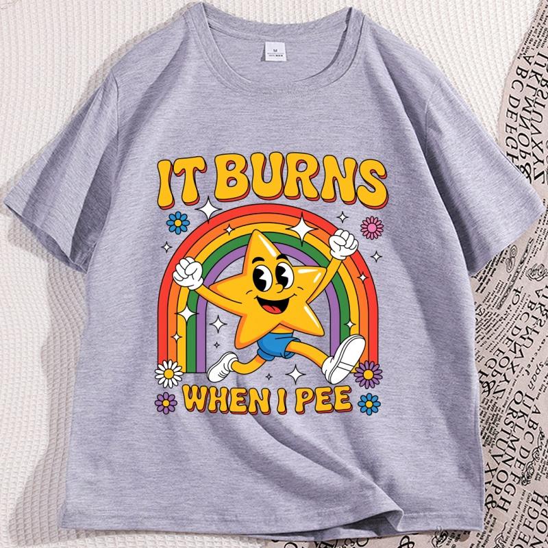 Lustiges Sprüche T-Shirt 'Es brennt beim Wasserlassen' 90er Vintage Baumwolle Kurzarm T-Shirt Streetwear Locker Rundhals Streetwear Kleidung