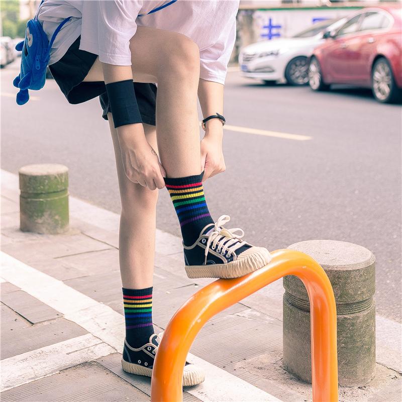 Women's Harajuku Rainbow Stripes White Black Cotton Socks Fashion Christmas Casual Tide Streetwear Dropship