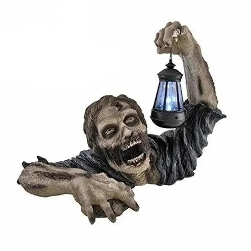 Decorazione da Giardino Infestato, Zombie Animato Strisciante, Decorazione di Halloween con Spettrale Bagliore LED per Giardino Esterno Spaventoso e Decorazione per Feste