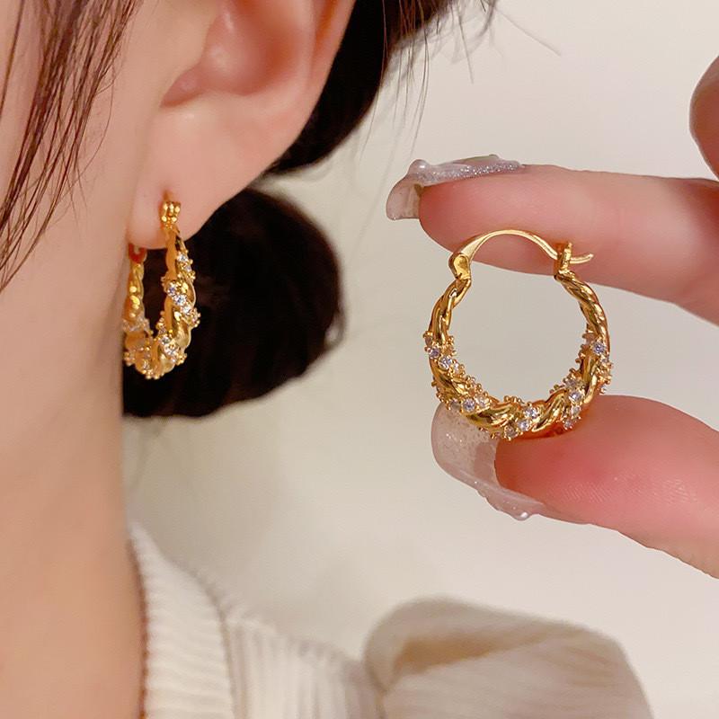 New Statement Shiny Rhinestone Earrings Classic Geometric Round Hoop Earrings Fashion Circle Jewelry Women Accessories