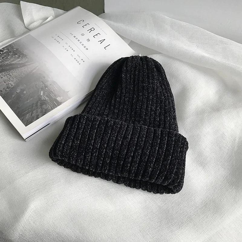 Autumn Winter Fashion Classic Beanie Hats Women Thicker Fur Pom Ball Knitted Cap Girls Fleece-lined Warm Pullover Skullies