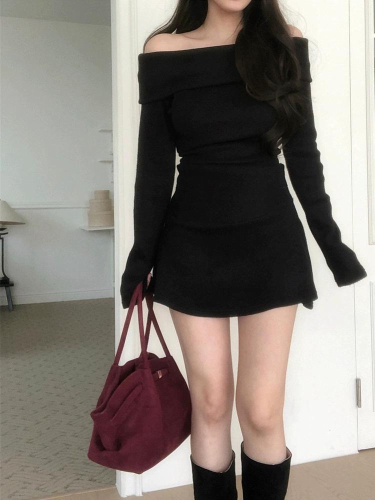 Auf Lager 2025 Herbst/Winter Koreanischer Stil One-Shoulder Strick Woll Bodycon Kleid