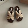 Retro cross-strapped fluffy slippers women's 2025 autumn new fashion square head temperament casual open-toed flat slippers