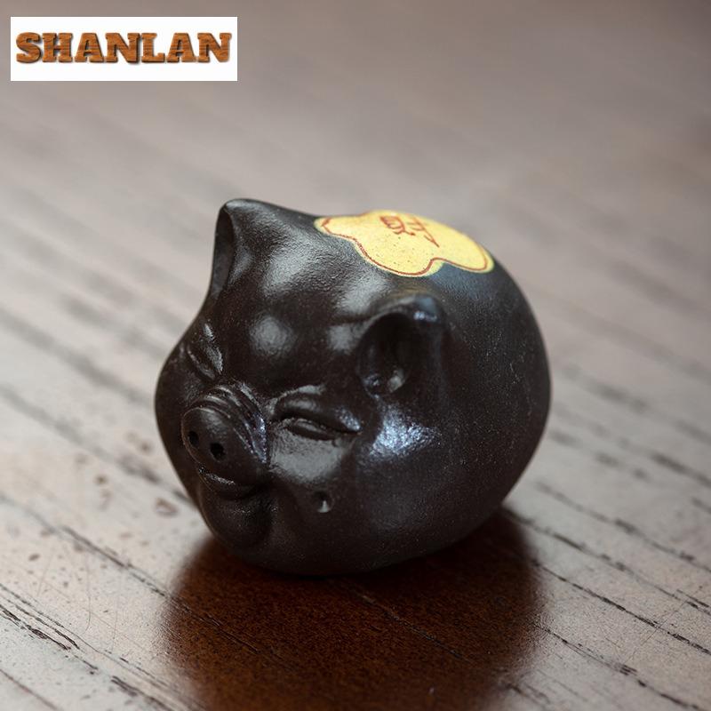 Maialino Carino Argilla Viola Fulu Shou Xi Cai Testa Piccola Animale da Tè Modello Fortunato Creativo Statuetta da Tè Giocattoli Giocattolo Statua in Zisha da Tè Ornamenti