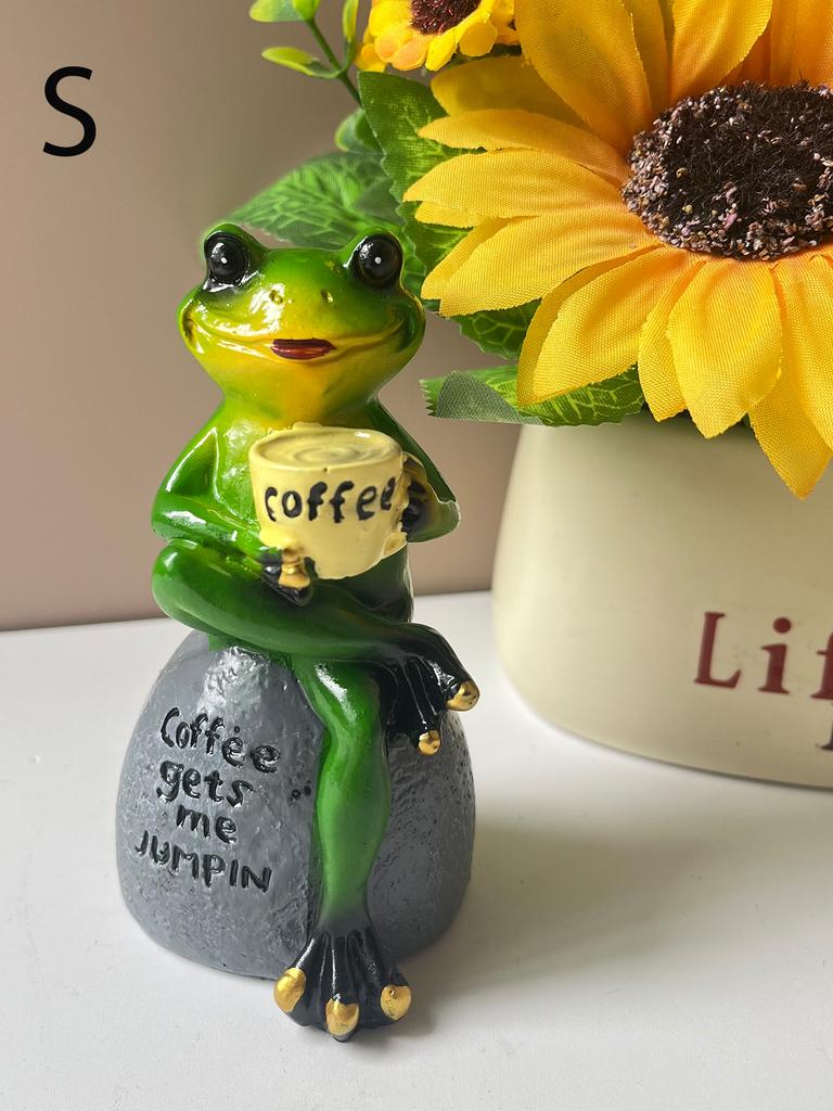 1 Piece Resin Patio Lawn Decoration Desktop Balcony Home Decoration Cartoon Animal Small Frog Statue Garden