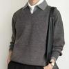 Herren Retro V-Ausschnitt Strickware: Winter-Oberbekleidung im Old Money Stil mit Revers