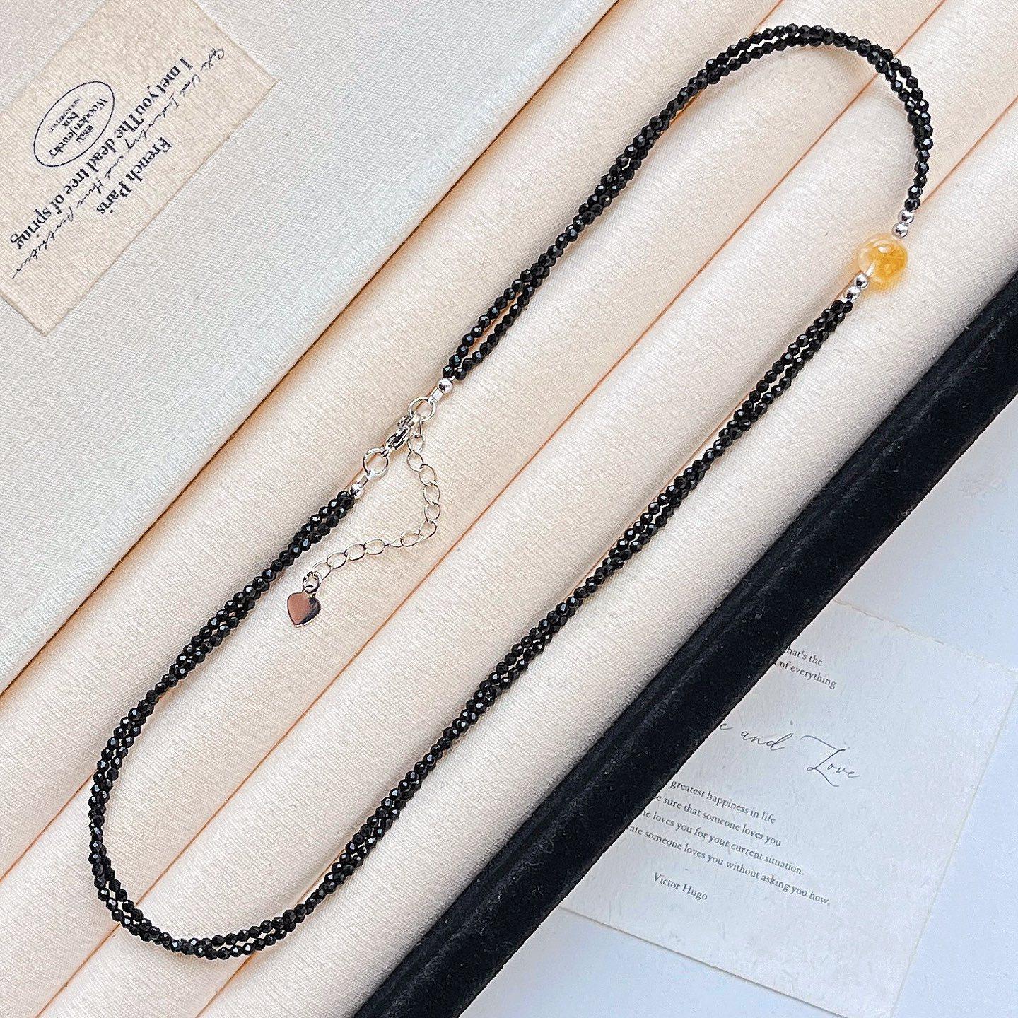 Autumn And Winter Chinese Retro Style High Quality Natural Citrine Artificial Black Pointed Crystal Collarbone Chain Necklace Women