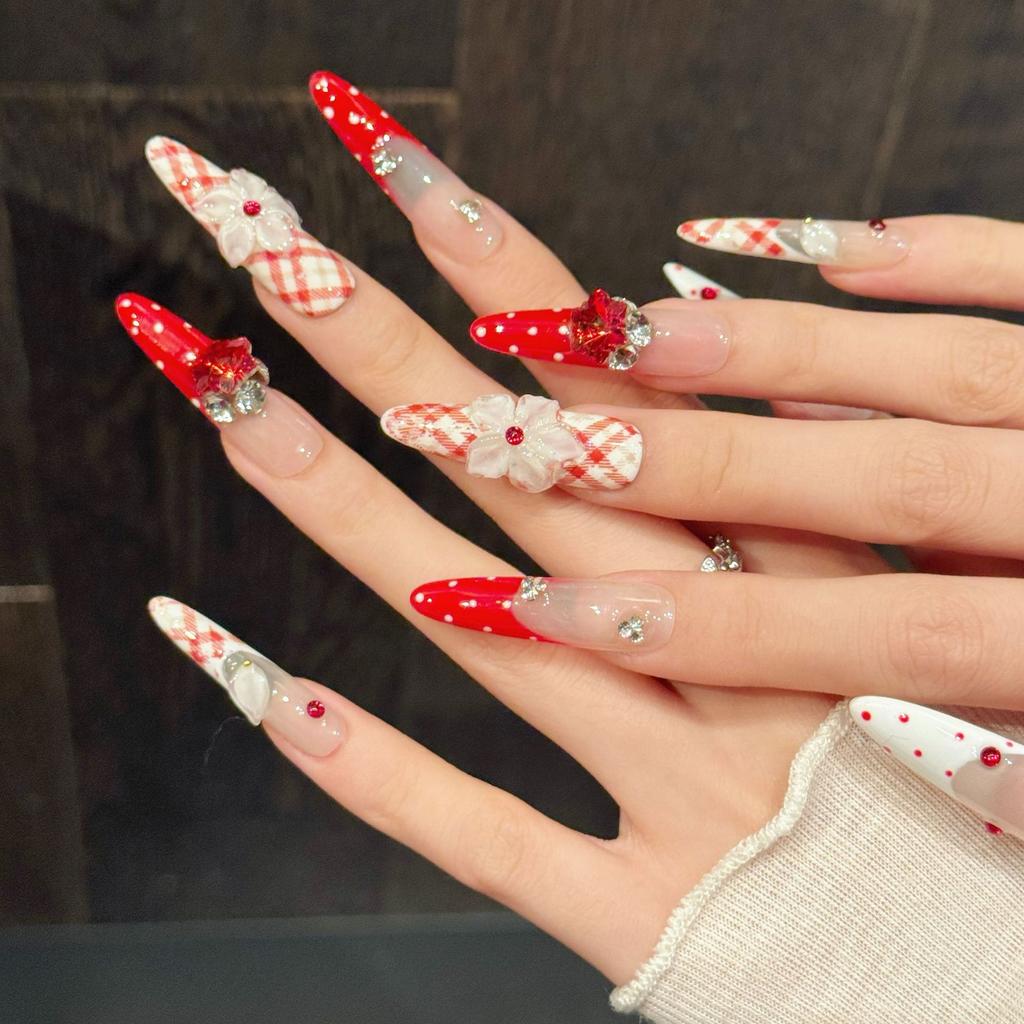 Press on Nails Long Stiletto Glitter Fake Nails Press ons with 3D Design Reusable Acrylic False Nail Full Cover Glue on Nail Stick on Nail for Women