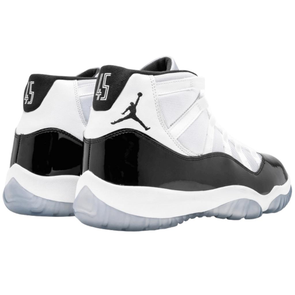 Air Jordan 11 Retro Concord