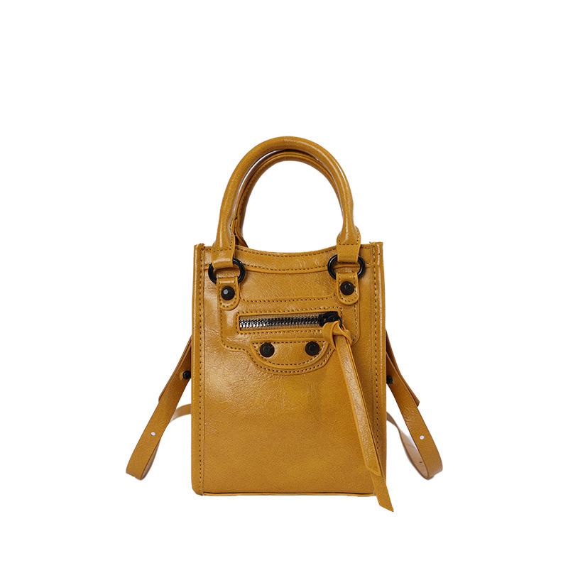 2026 Women's Trendy Rivet Motorcycle Crossbody Bag - High-Quality Textured Phone Handbag