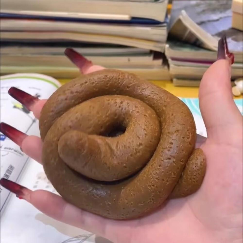 Creative Fake Poop Squeeze Toys Soft TPR Fidget Toy Realistic Shit Squishy Toy Halloween Party