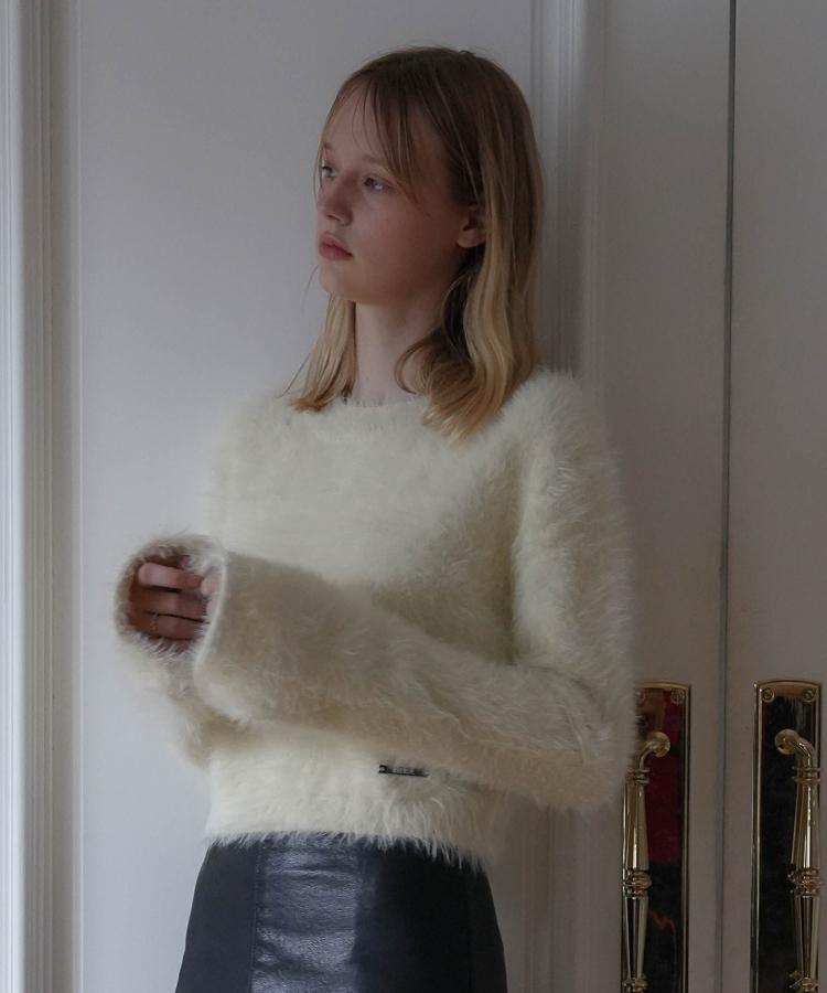 DEHEVE Hairy Flare Sleeve Knit [Cream]