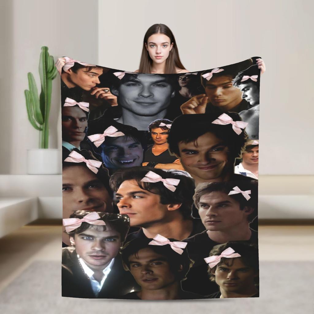 The Vampire Diaries Damon Salvatore Serie TV Coperta Decorativa in Flanella Plaid per Arredamento Casa Calda Morbida Copriletto Regalo