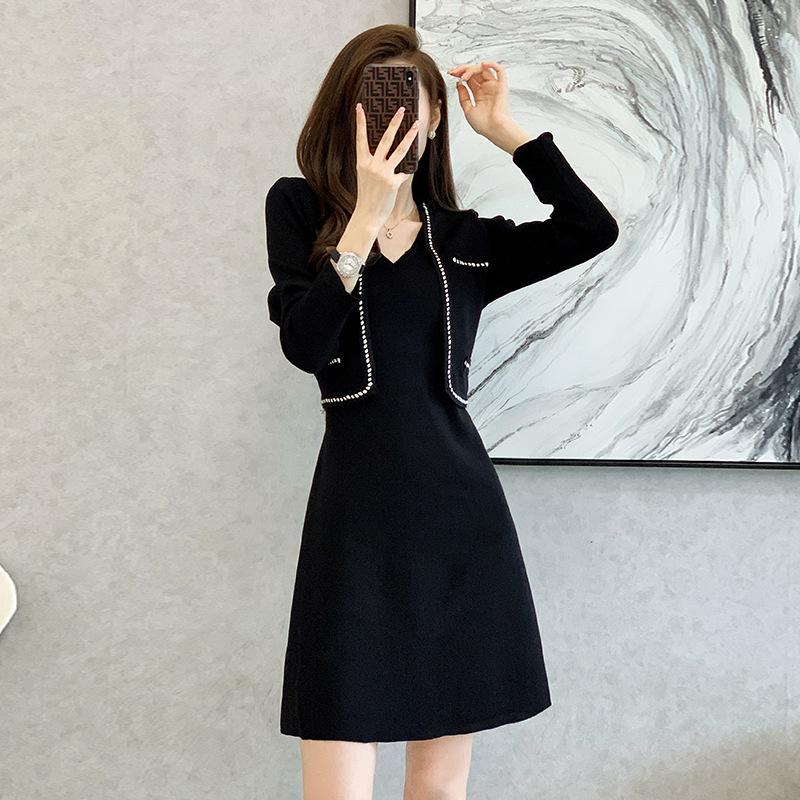 Spring and Autumn New Fake Two-piece Knitted Dress Women's New Waist Sweater Skirt