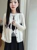 Women's Retro College Style Wool Round Neck Diamond Pattern Cardigan