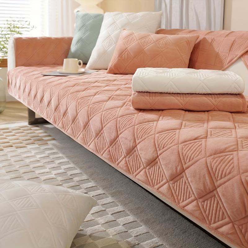Short Plush Grey Color Sofa Towel European Brief Thicken Quilted Sofa Cover Slip Resistant European Couch Cover for Living Room