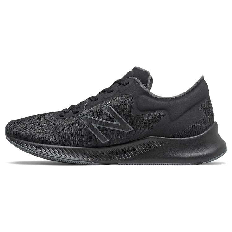 

New Balance Pesu Black 40
