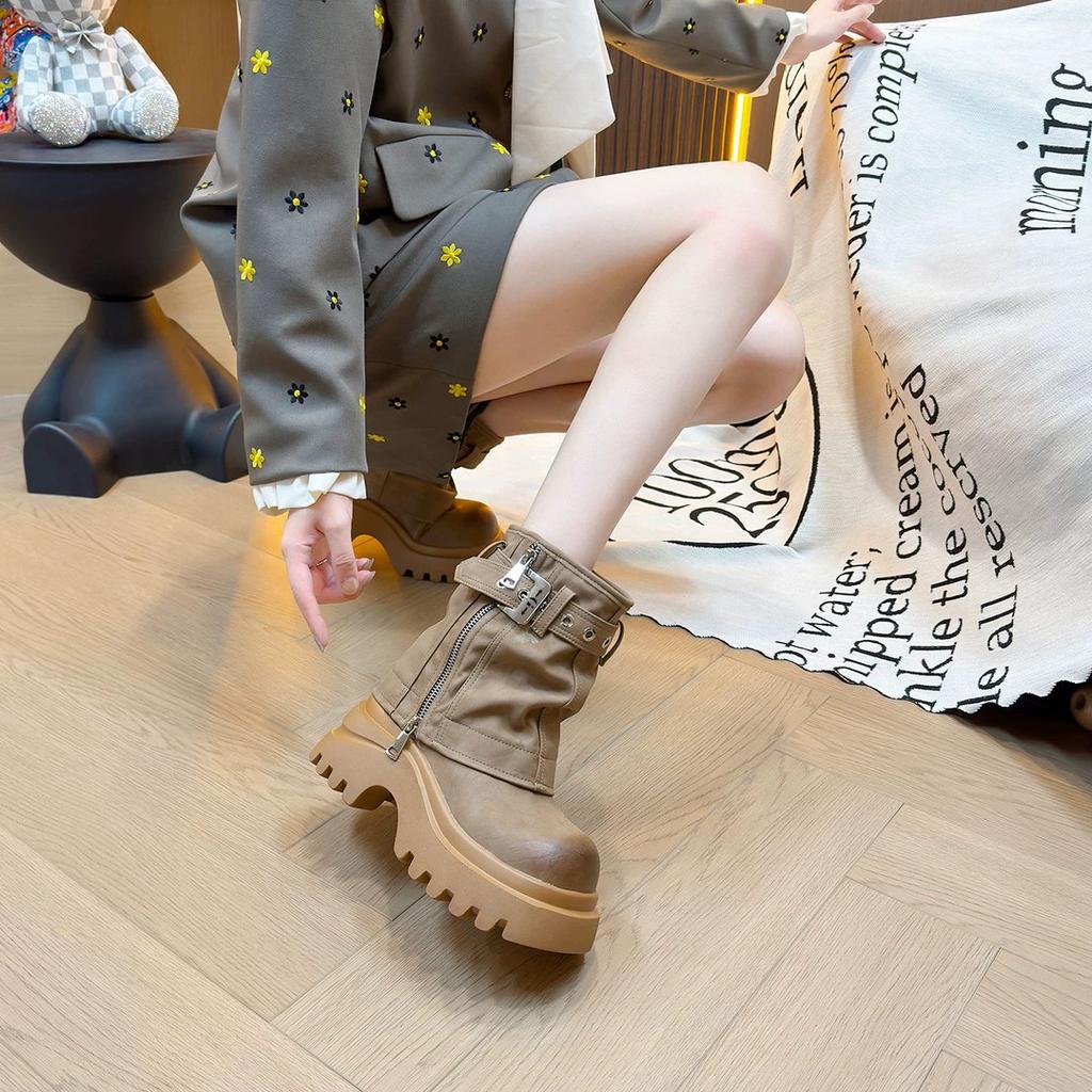 Square-headed Maillard Western Cowboy Leather Spice Girl Style Platform Sole Martin Boots Locomotive Short Boots Pile Boots Women's Shoes