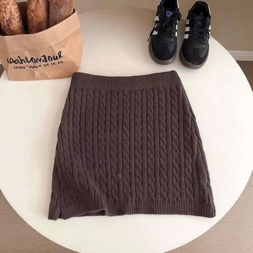 

Trendy Women s Cable Knit Bodycon Midi Skirt - Autumn/Winter Versatile Outfit M (80-100 kg) кофейный