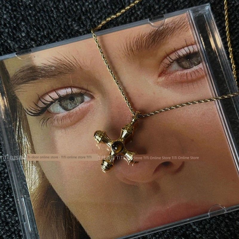 

Tiiti European and American Sister Sense ~ Metal Style Cross Necklace Personality Twin Light Luxury Choker Necklace Sweater Chain Gold