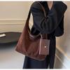Retro bag women's large-capacity new autumn and winter versatile casual shoulder shopping bag commuter tote bag