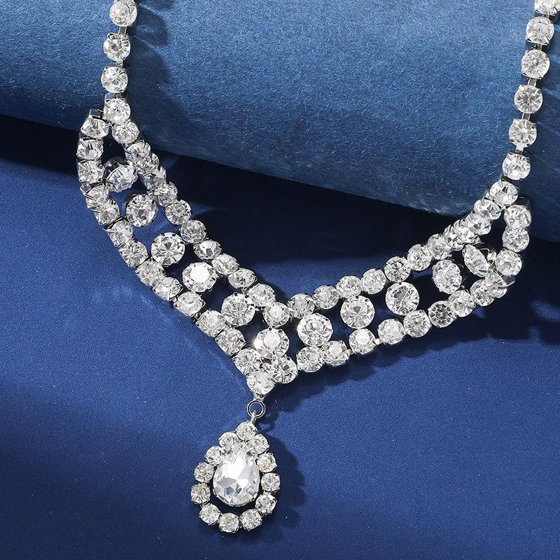 2023 Socialite Banquet Style Crystal Multi-Layer Choker Necklace - Japanese & Korean Wedding Trend