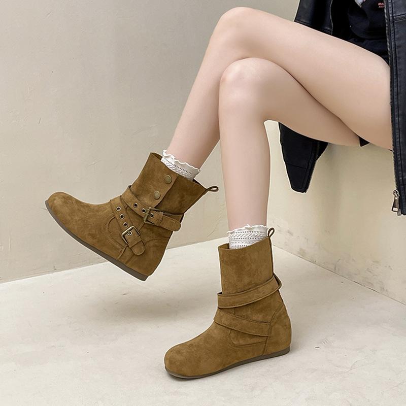 Retro style European and American belt buckle round head flat heel short boots women's 2025 autumn and winter new comfortable and versatile fashion M