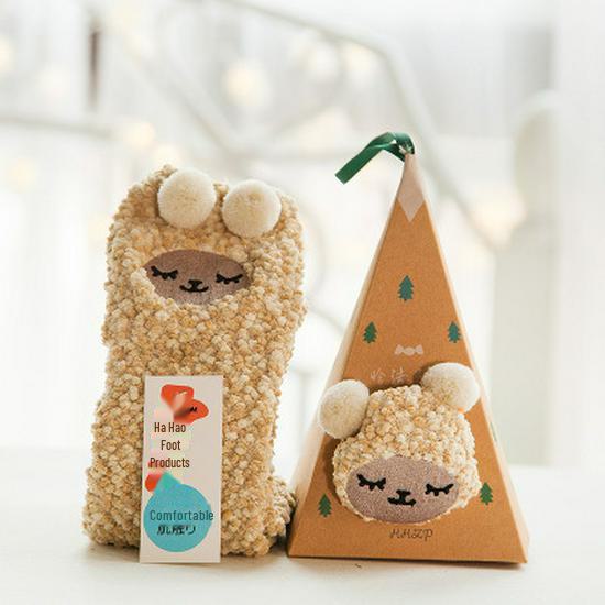 

Уютные рождественские носки из кораллового флиса: Плотный, 3D-мультяшный вышитый флис, полуторослойный, идеально подходит для дома Adult version