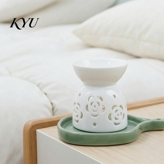 Essential Oil Diffuser for Home Ceramic Tealight Candle Holder, Burner Wax Melt Burners, Aromatherapy Aromatic Bedroom Aroma Decor Christmas