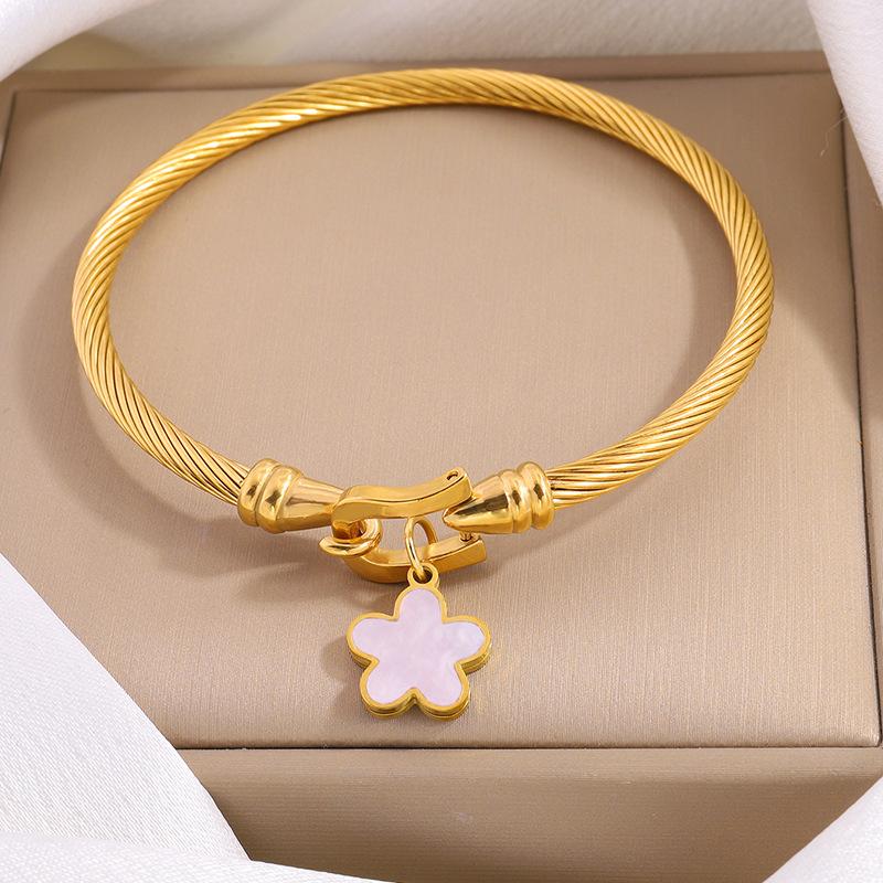 Steel Wire Light Luxury Five-flower Pendant Women's Fashion Niche High-end Bracelet