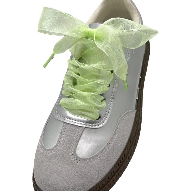 

1 пара женских мягких повседневных плоских шнурков для кроссовок шириной 2,5 см, аксессуары для обуви, шнурки из шелковой атласной ленты 120cm светло-зеленый