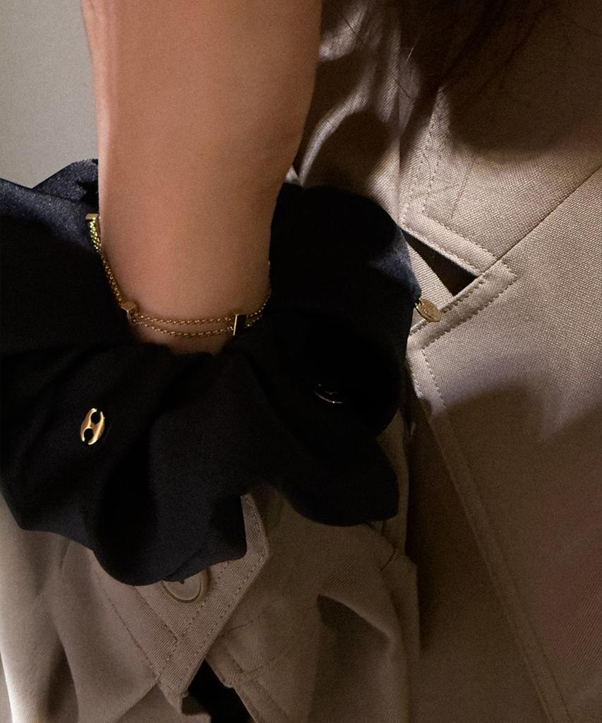 Ourthings Classic Moment Light Scrunchie