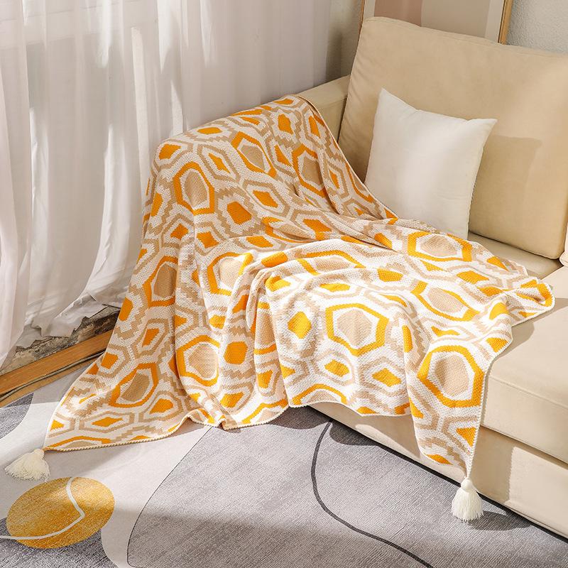 Throw Blanket for Couch - Soft Knitted Farmhouse Bed Throw, Cozy Knit Small Lightweight Blankets&Throws with Tassel for Woman,Home Decor,Bed,Chair,