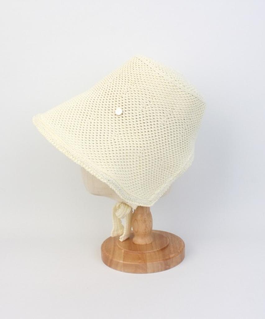 Yunibeosyeolkemiseuteuli Summer Logo Ivory Bonnet Hat